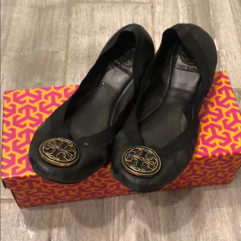 Tory Burch black leather Caroline flats